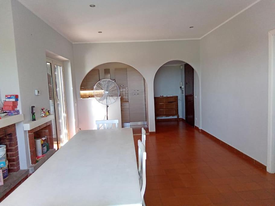 Appartamento Luminosissimo Con Vista Panoramica Marina di Cerveteri Extérieur photo